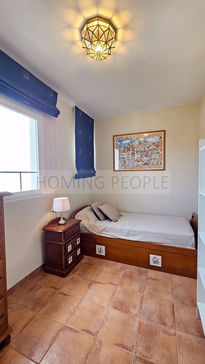 4 makuuhuone Rivitalo myytävänä paikassa La Herradura mukana 
autotalli - 365 000 € (Ref: 9251908)