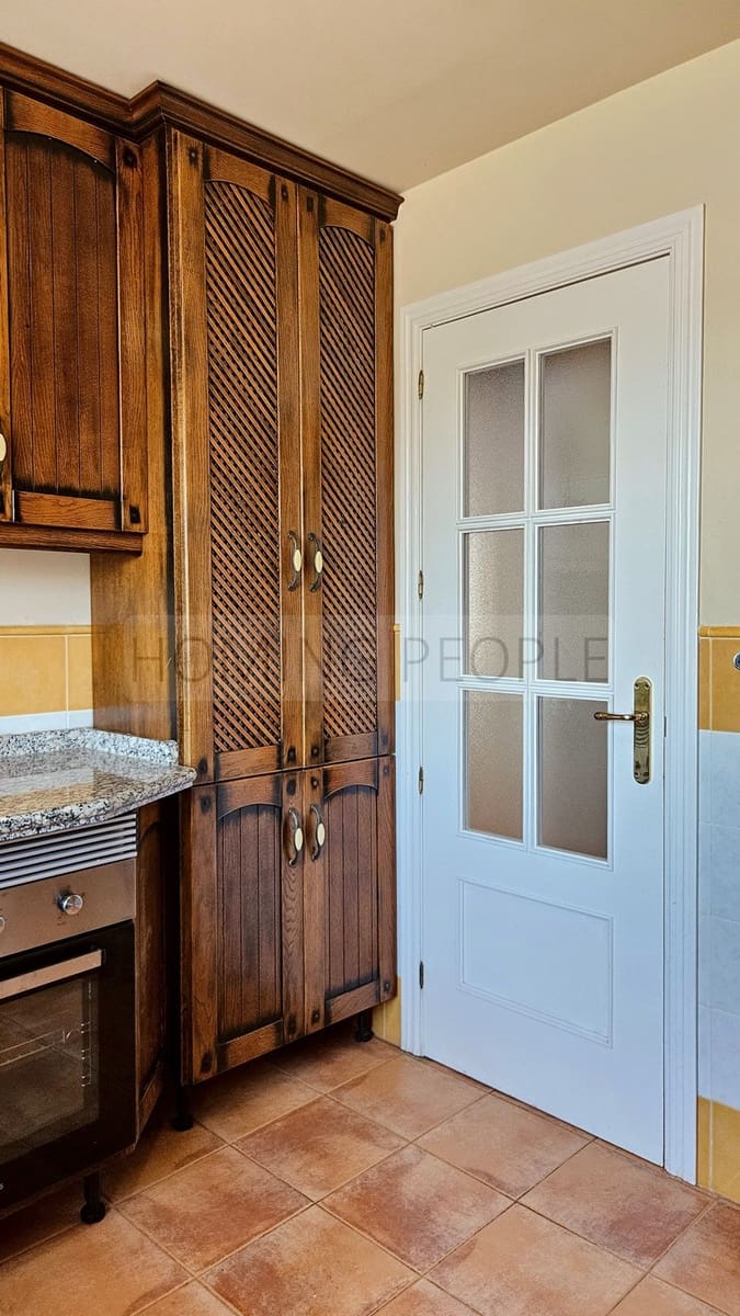 4 makuuhuone Rivitalo myytävänä paikassa La Herradura mukana 
autotalli - 365 000 € (Ref: 9251908)