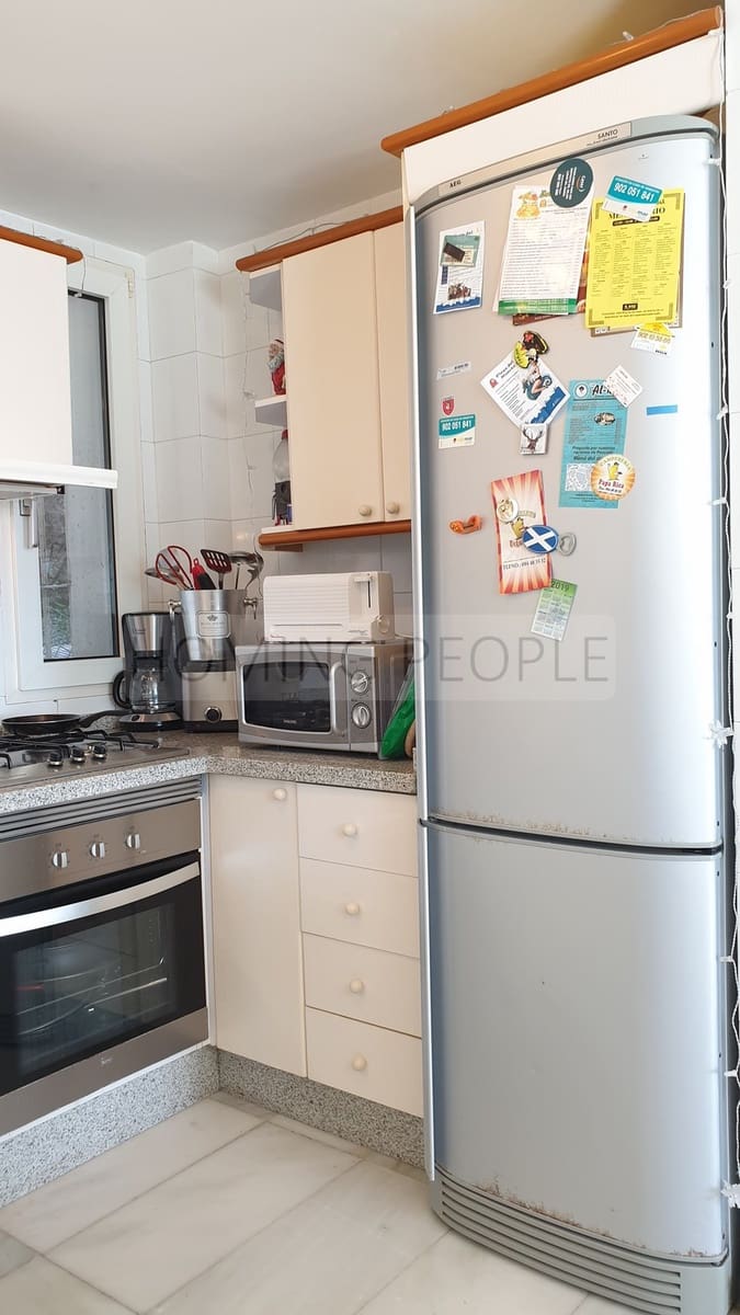 2 makuuhuone Asunto myytävänä paikassa Cotobro - 675 000 € (Ref: 9303171)