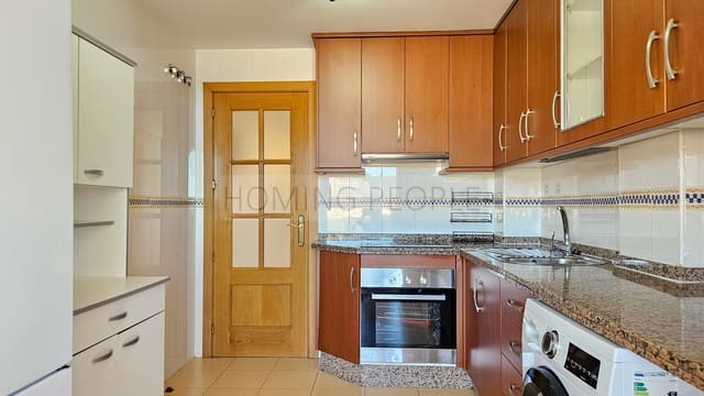 3 sovrum Radhus att hyra i La Herradura, Almuñécar - 950 € (Ref: 9334479)