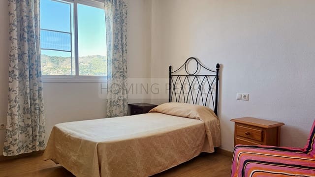 3 sovrum Radhus att hyra i La Herradura, Almuñécar - 950 € (Ref: 9334479)