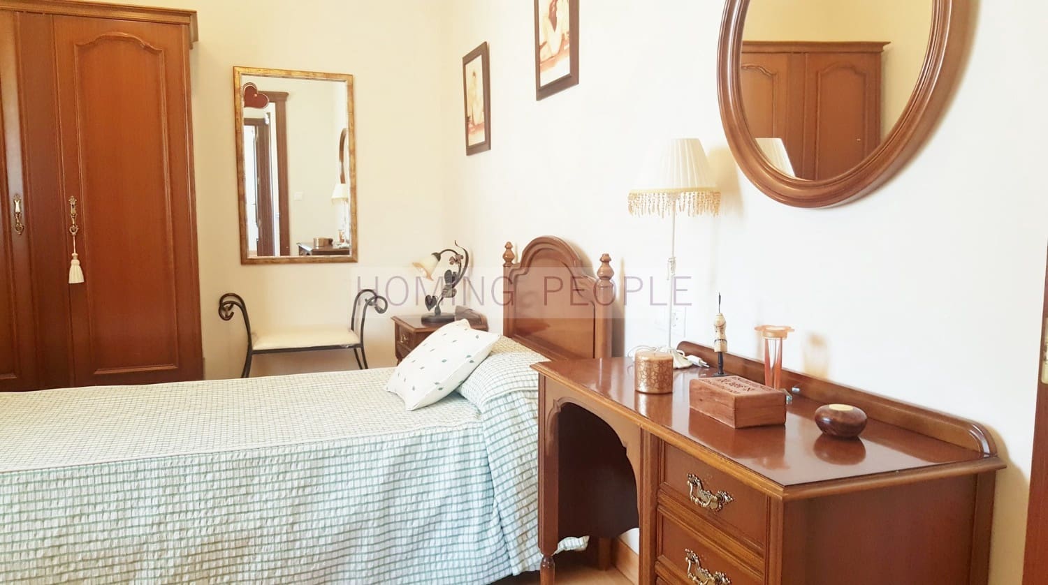 2 sovrum Villa att hyra i La Herradura med pool garage - 1 300 € (Ref: 9382425)