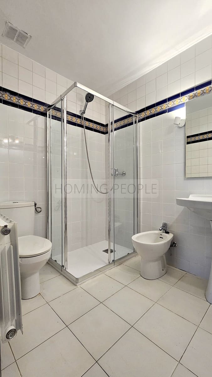 5 quarto Casa em Banda para arrendar em Almunecar com piscina - 2 300 € (Ref: 9395779)