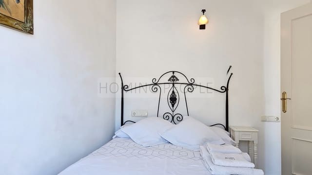 2 bedroom Apartment for rent in Almuñécar - € 900 (Ref: 9398235)