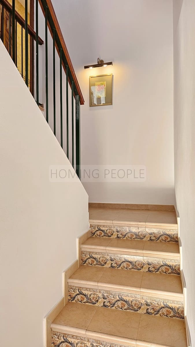 5 Zimmer Villa zu vermieten in Alcaucin mit Pool - 1.700 € (Ref: 9400516)