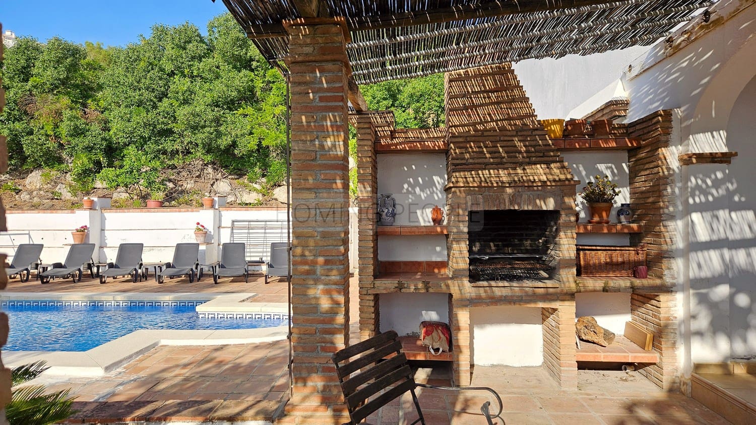 5 Zimmer Villa zu vermieten in Alcaucin mit Pool - 1.700 € (Ref: 9400516)