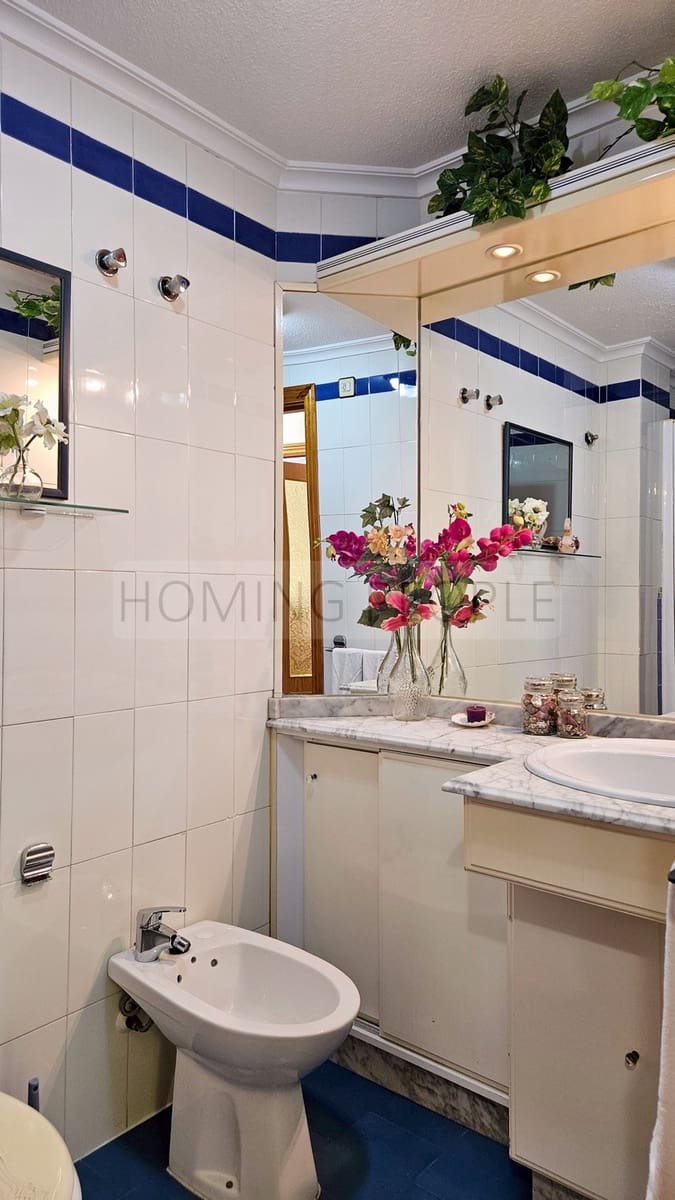 3 soverom Leilighet til leie i Almunecar med svømmebasseng - € 1 000 (Ref: 9426938)