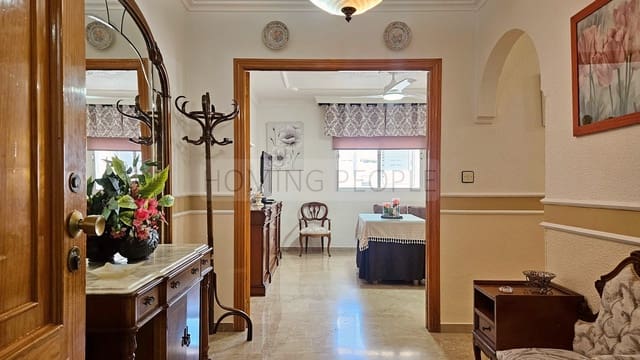 3 soverom Leilighet til leie i Almuñécar med svømmebasseng - € 1 000 (Ref: 9426938)