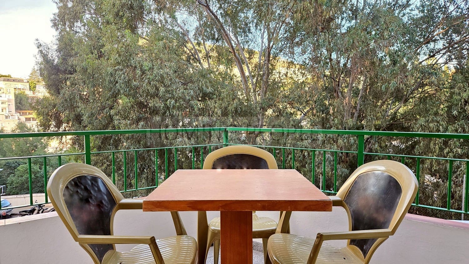 3 bedroom Flat for sale in Malaga city - € 269,000 (Ref: 9480983)