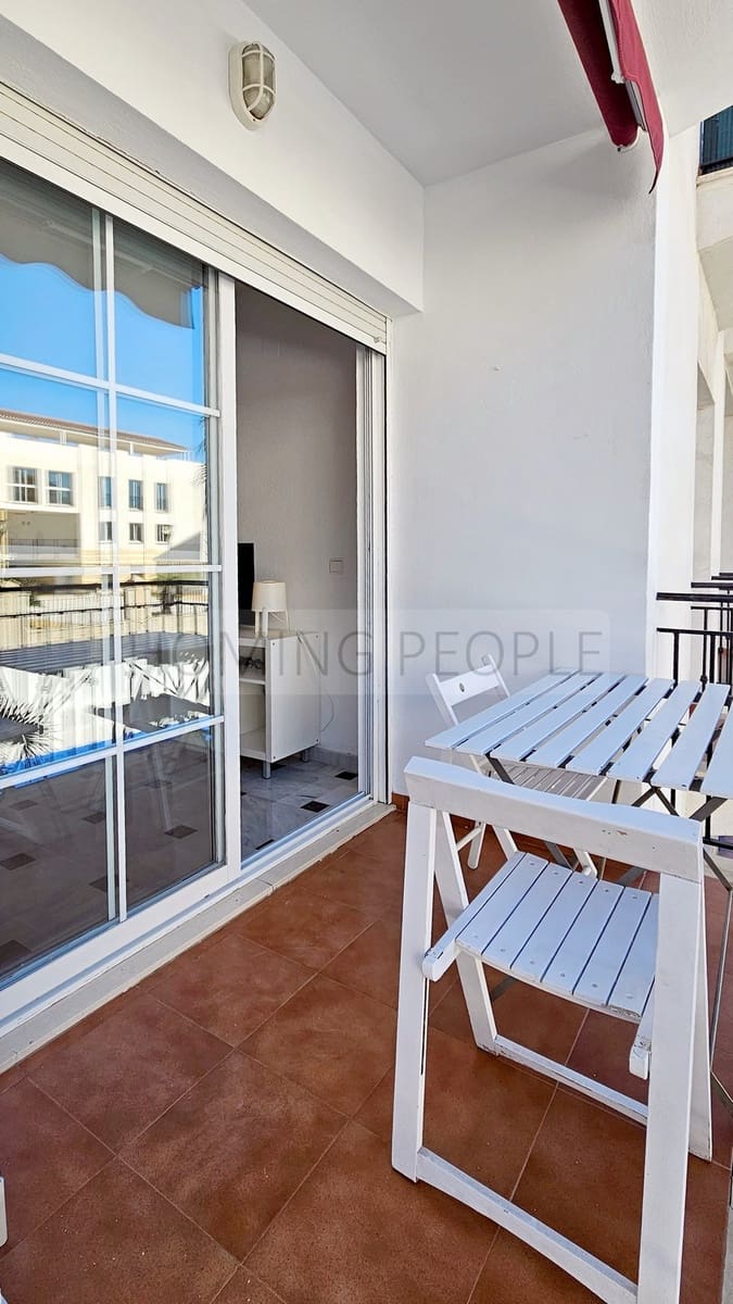 2 bedroom Flat for rent in La Herradura - € 980 (Ref: 9540886)