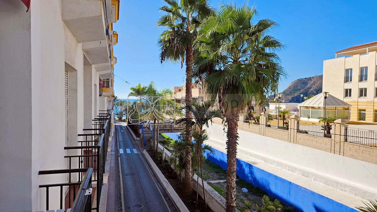 2 bedroom Flat for rent in La Herradura - € 980 (Ref: 9540886)