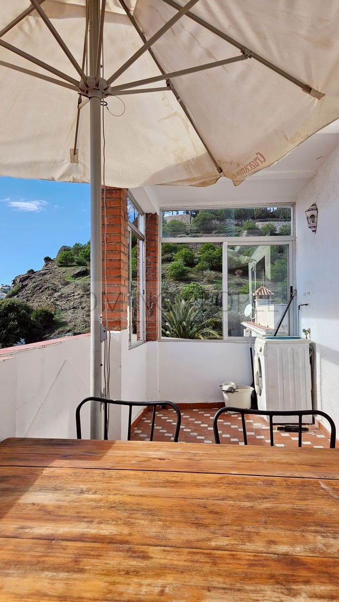 Apartamento de 2 habitaciones en Almuñécar en alquiler - 900 € (Ref: 9540887)