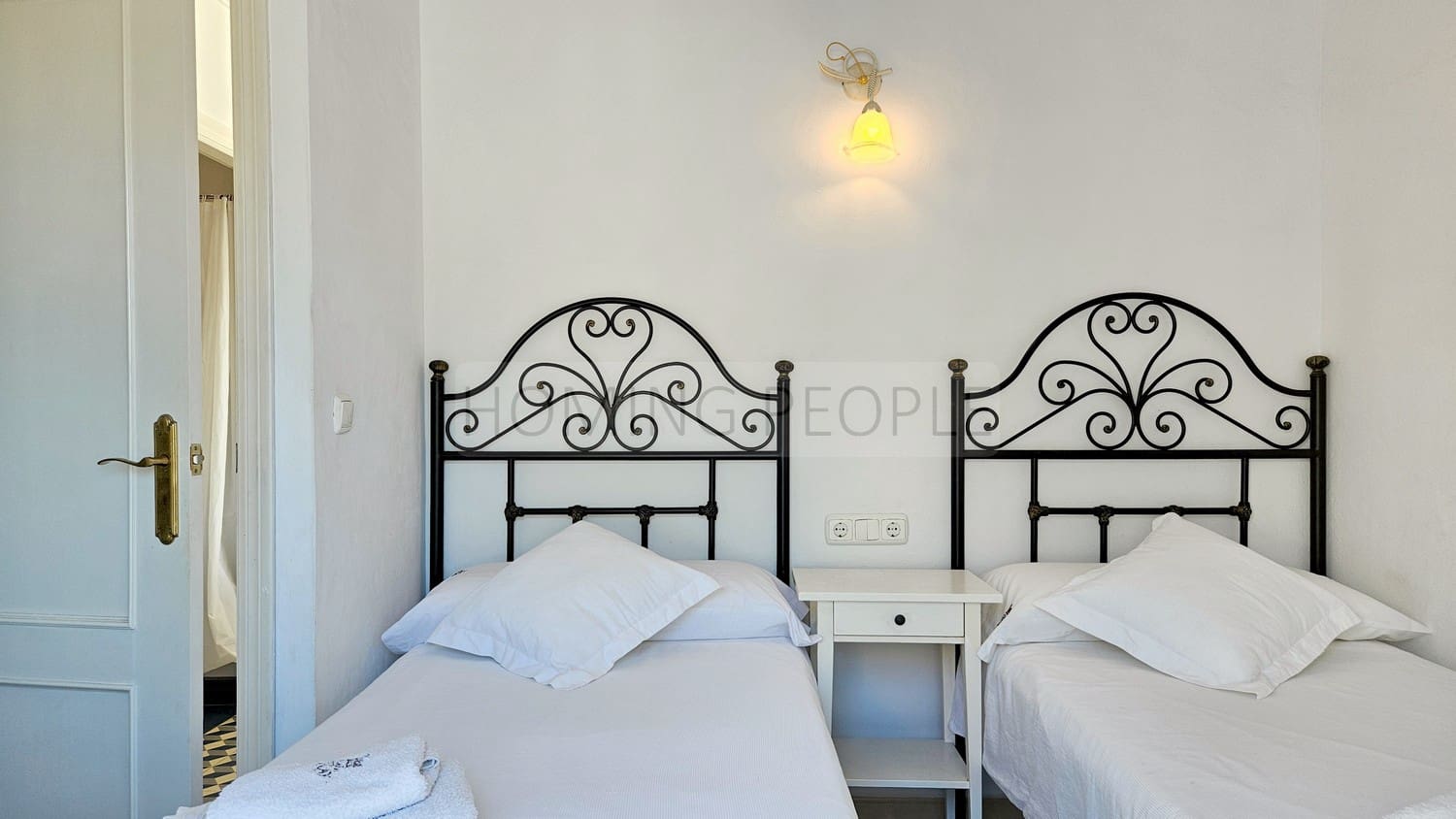 Apartamento de 2 habitaciones en Almuñécar en alquiler - 900 € (Ref: 9540887)