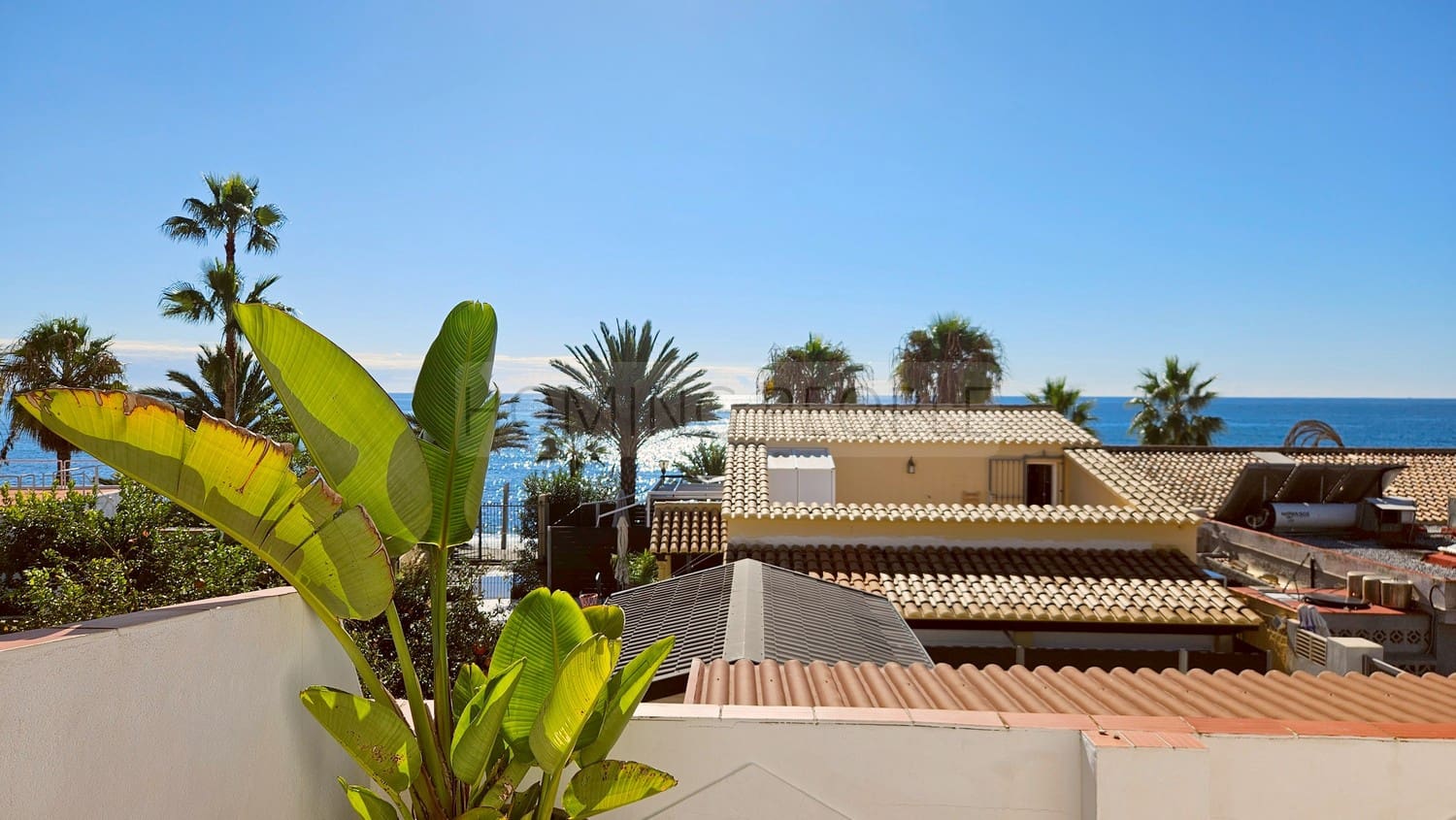 Apartamento de 2 habitaciones en Almuñécar en alquiler - 900 € (Ref: 9540887)