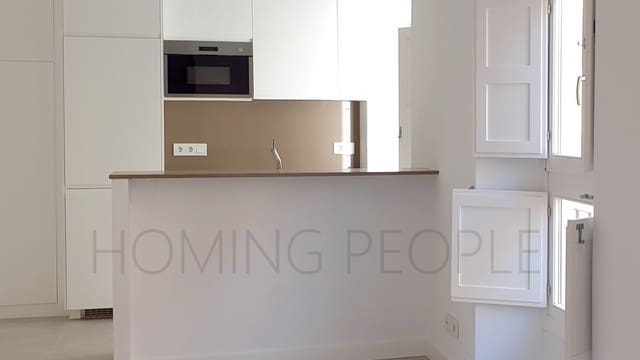 1 bedroom Apartment for rent in Centro Historico, Málaga city - € 1,000 (Ref: 9615174)