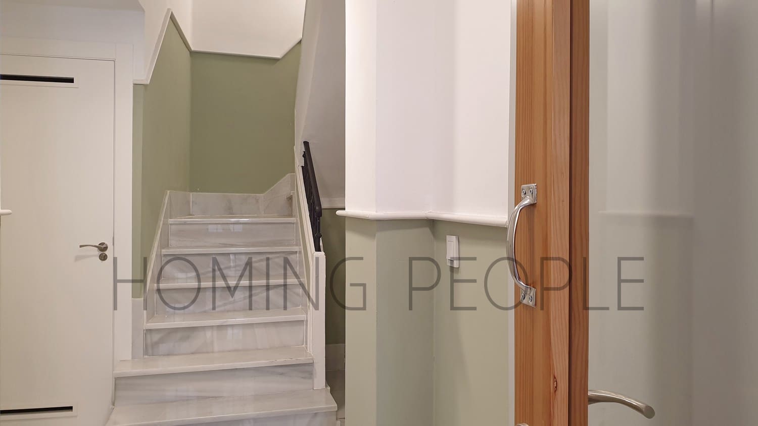 1 bedroom Flat for rent in Malaga city - € 1,000 (Ref: 9615175)