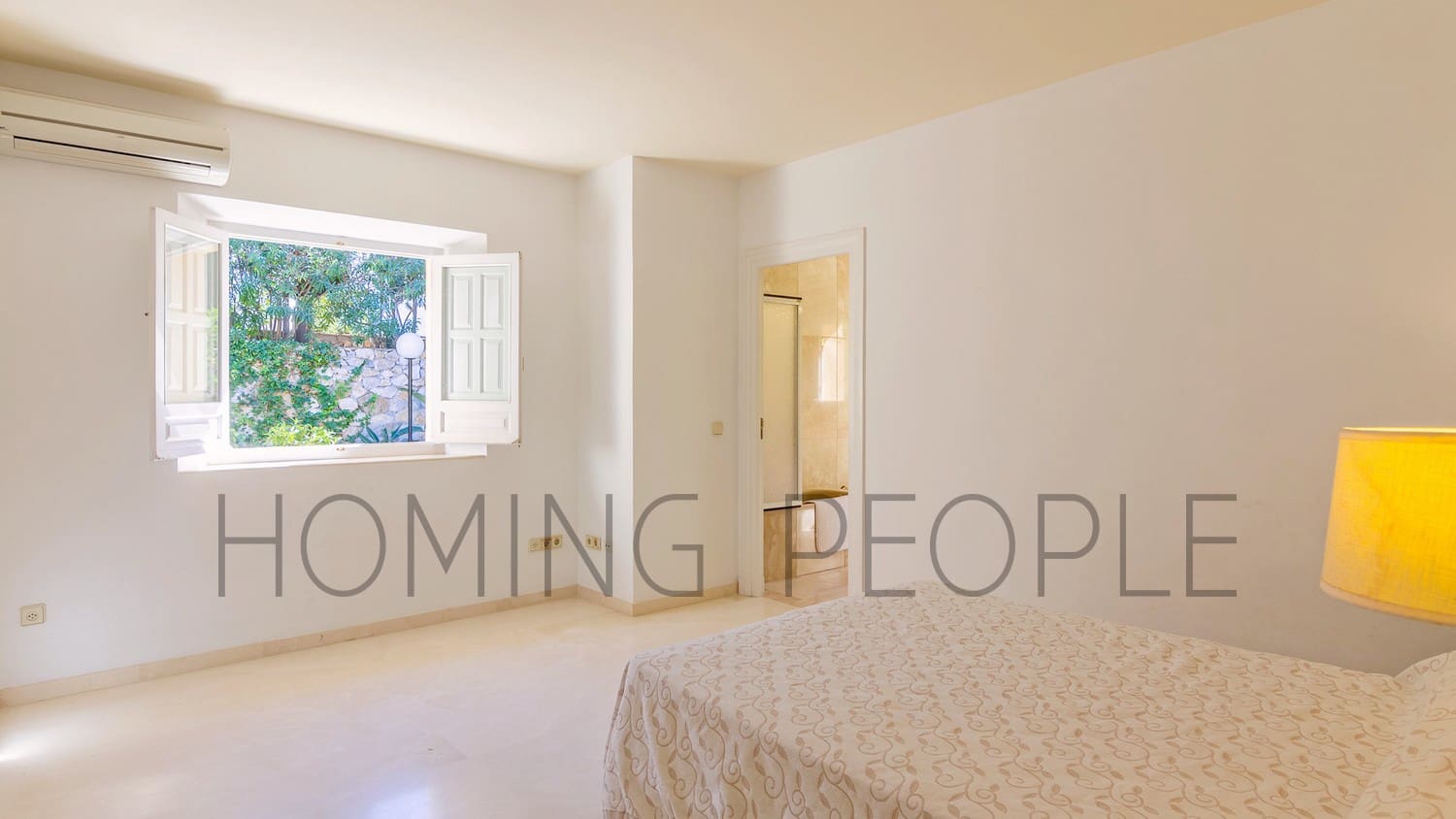 5 bedroom Villa for rent in La Herradura with pool - € 5,000 (Ref: 9719684)