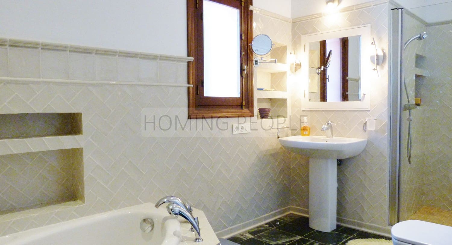 4 bedroom Villa for rent in La Herradura with pool garage - € 3,000 (Ref: 9719685)