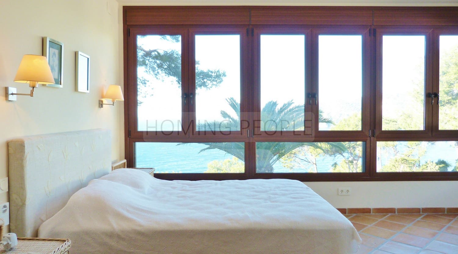 4 bedroom Villa for rent in La Herradura with pool garage - € 3,000 (Ref: 9719685)