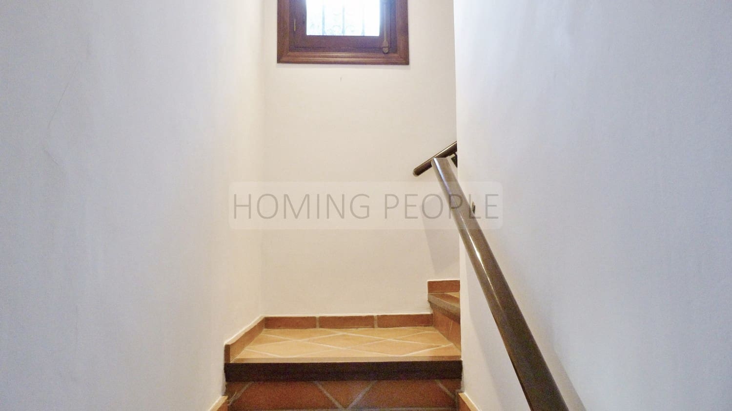 4 bedroom Villa for rent in La Herradura with pool garage - € 3,000 (Ref: 9719685)