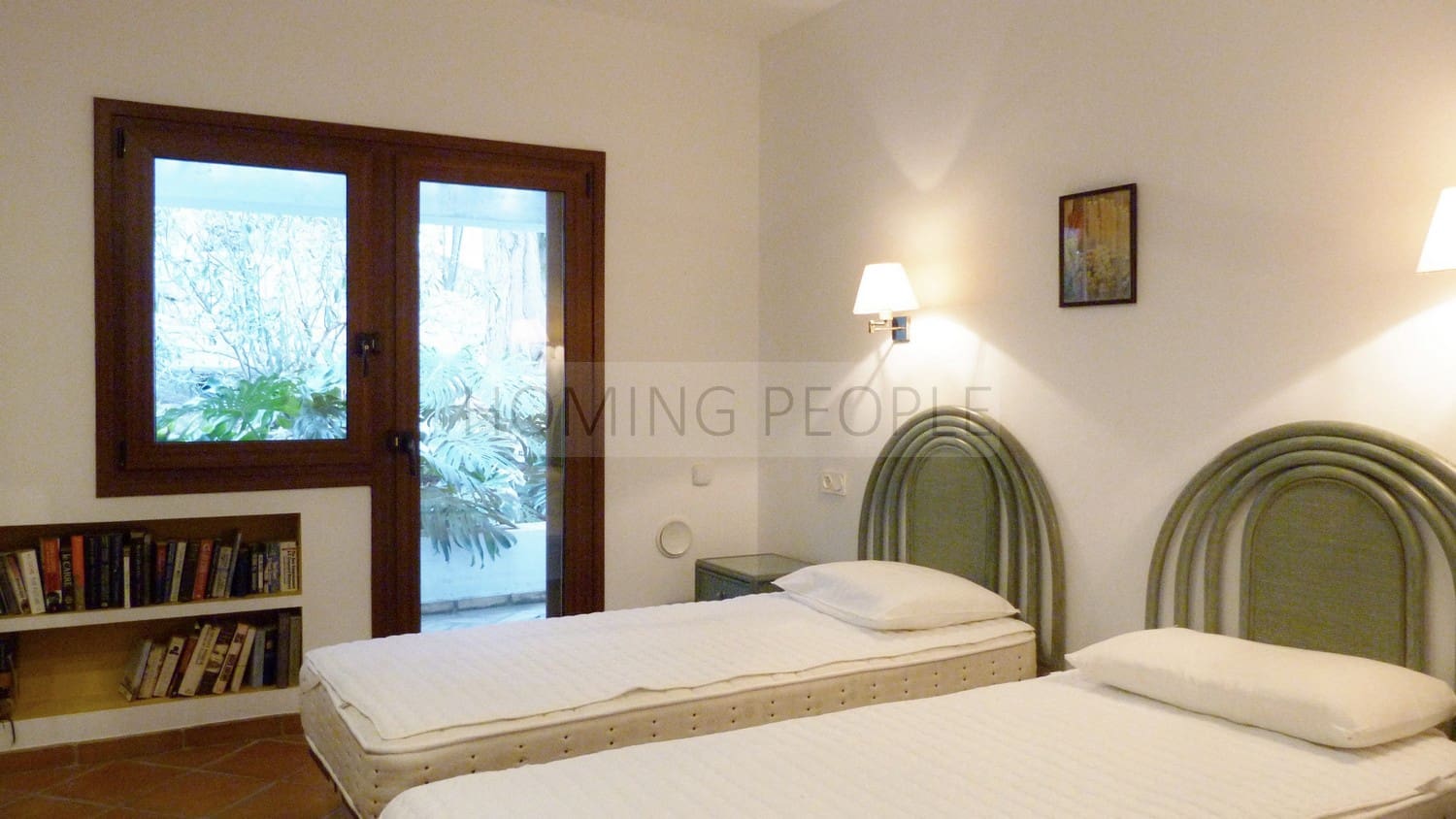 4 bedroom Villa for rent in La Herradura with pool garage - € 3,000 (Ref: 9719685)