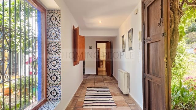 4 slaapkamer Villa te huur in La Herradura, Almuñécar met zwembad garage - € 3.500 (Ref: 9719685)