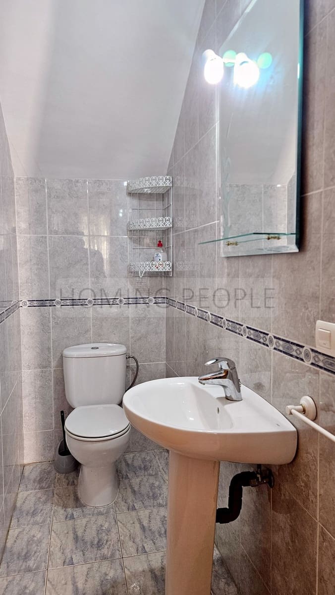 2 makuuhuone Rivitalo vuokrattavana paikassa Cotobro mukana uima-altaan 
autotalli - 900 € (Ref: 9761745)