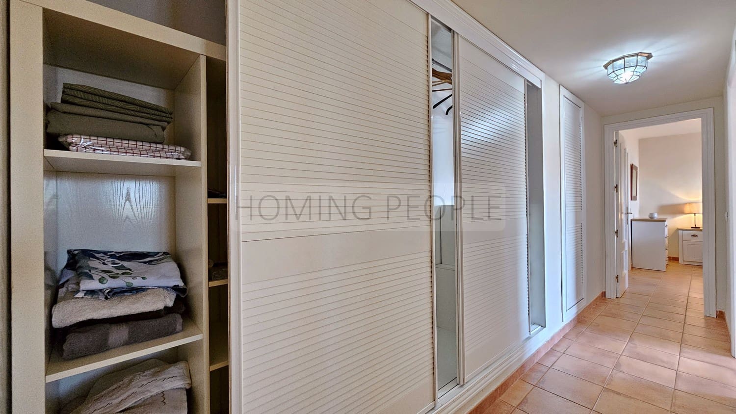 4 makuuhuone Rivitalo vuokrattavana paikassa La Herradura mukana 
autotalli - 1 500 € (Ref: 9770333)