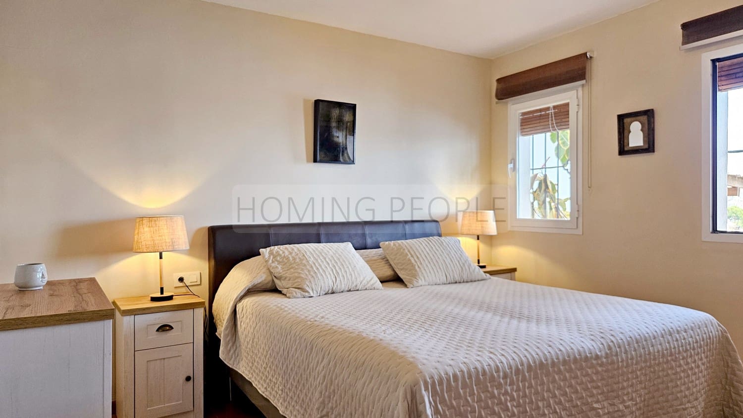 4 makuuhuone Rivitalo vuokrattavana paikassa La Herradura mukana 
autotalli - 1 500 € (Ref: 9770333)