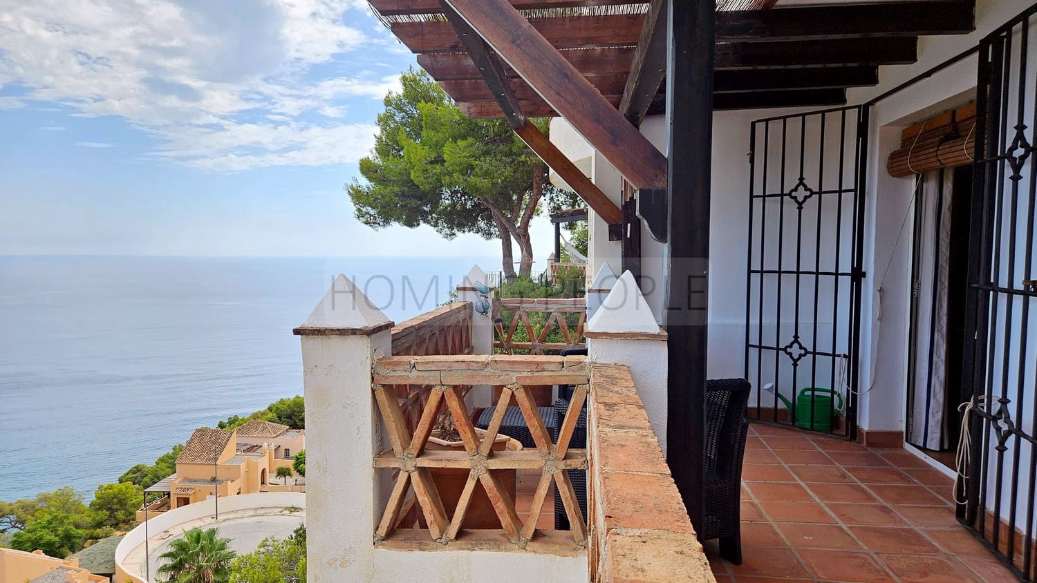 4 makuuhuone Rivitalo vuokrattavana paikassa La Herradura mukana 
autotalli - 1 500 € (Ref: 9770333)