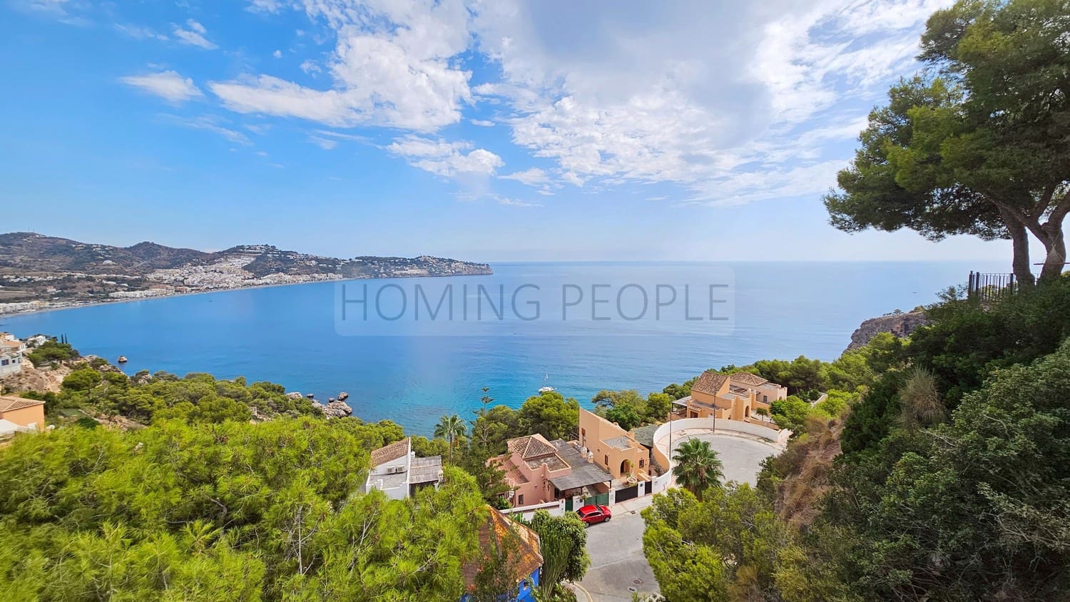 4 makuuhuone Rivitalo vuokrattavana paikassa La Herradura mukana 
autotalli - 1 500 € (Ref: 9770333)