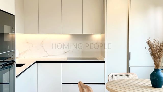 Casa de 2 habitaciones en Almuñécar en alquiler con piscina garaje - 2.000 € (Ref: 9780217)