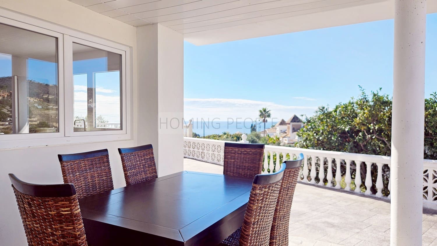 4 bedroom Finca/Country House for rent in La Herradura with pool garage - € 3,500 (Ref: 9780218)