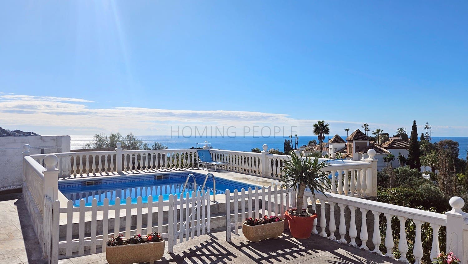 4 bedroom Finca/Country House for rent in La Herradura with pool garage - € 3,500 (Ref: 9780218)