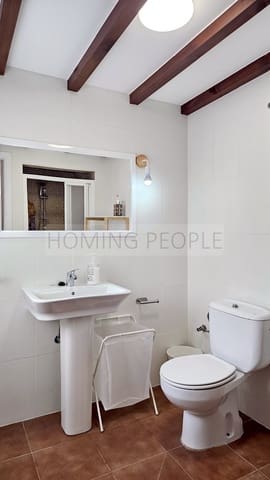 Villa/Maison de 4 chambres à louer à Jete avec piscine garage - 3 000 € (Ref: 9780219)
