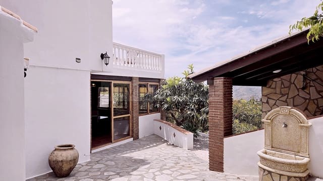 Villa/Maison de 4 chambres à louer à Jete avec piscine garage - 3 000 € (Ref: 9780219)