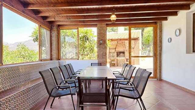 4 Zimmer Villa zu vermieten in Jete mit Pool Garage - 3.000 € (Ref: 9780219)