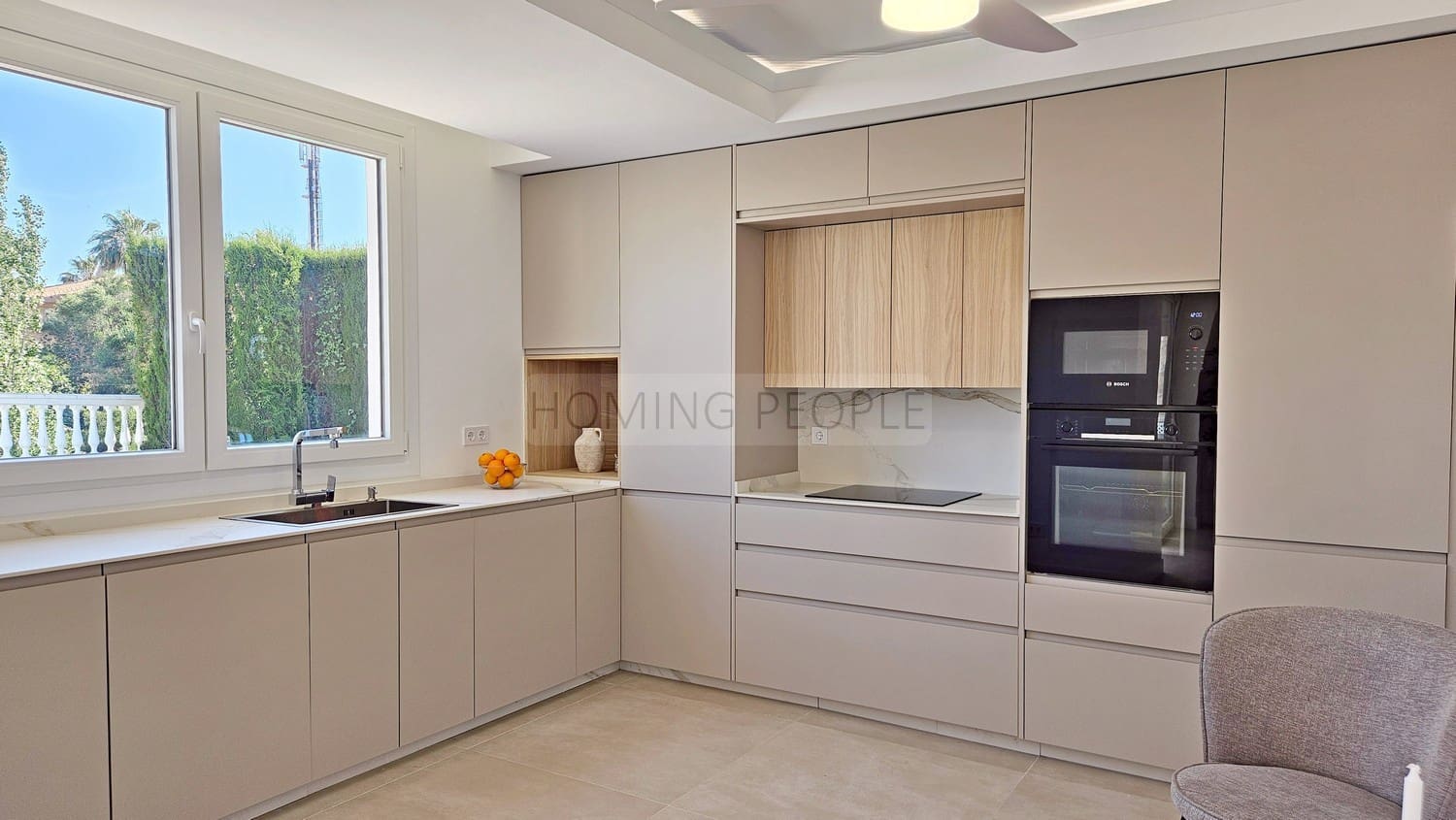 3 sypialnia Willa do wynajęcia w Las Lagunas de Mijas z basenem garażem - 5 000 € (Ref: 9787024)