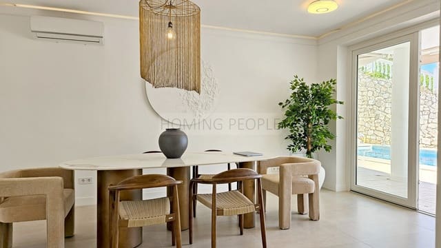 3 sypialnia Willa do wynajęcia w Las Lagunas de Mijas, Mijas z basenem garażem - 5 000 € (Ref: 9787024)