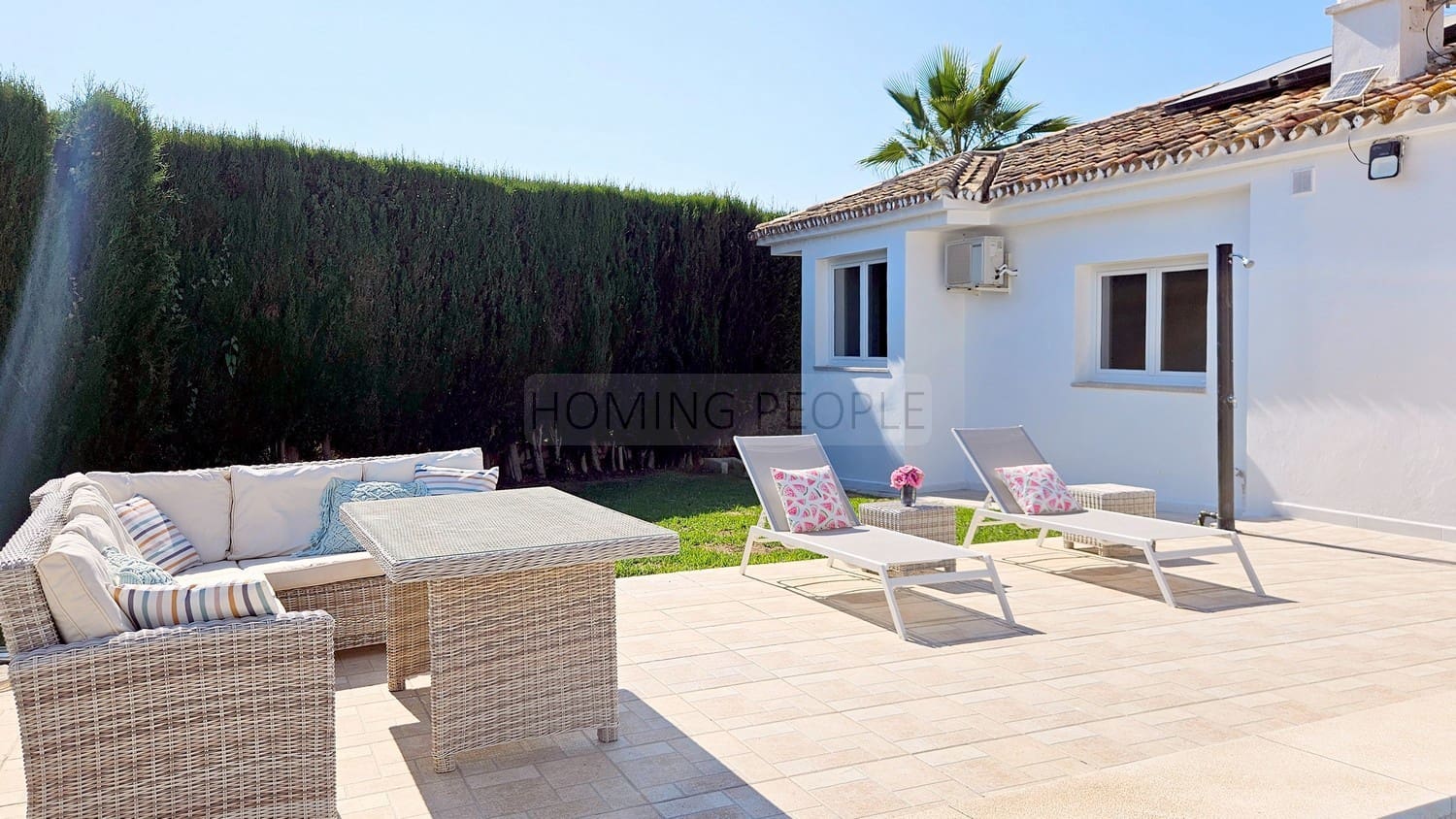 3 sypialnia Willa do wynajęcia w Las Lagunas de Mijas z basenem garażem - 5 000 € (Ref: 9787024)