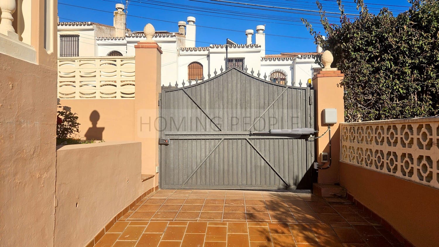 5 bedroom Villa for rent in Rincon de la Victoria with pool garage - € 3,500 (Ref: 9787025)