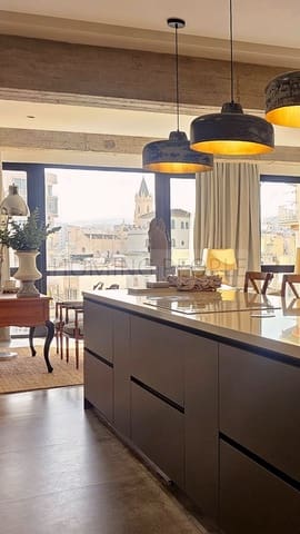 1 soverom Loft til leie i Centro Historico, Málaga by - € 2 700 (Ref: 9798917)