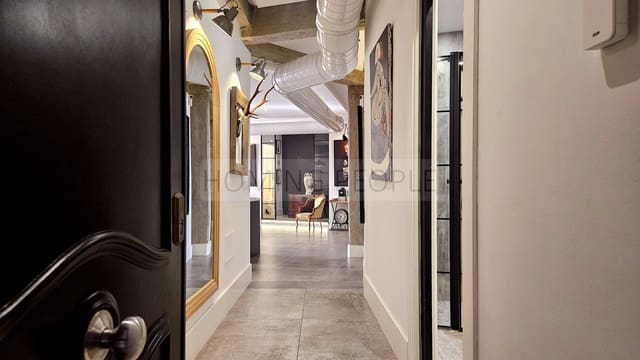 1 soverom Loft til leie i Centro Historico, Málaga by - € 2 700 (Ref: 9798917)