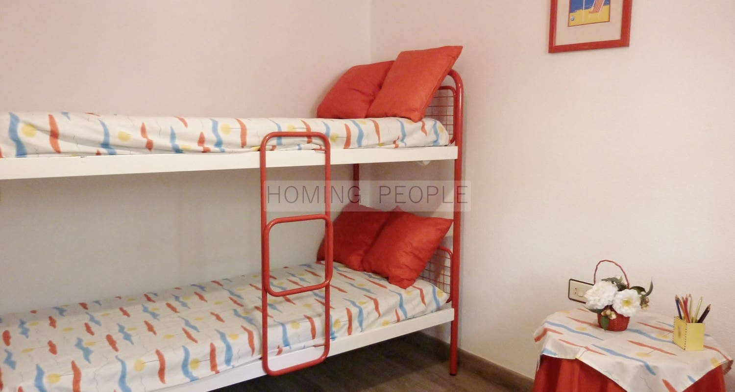 2 soveværelse Lejlighed til leje i La Herradura - € 900 (Ref: 9807764)