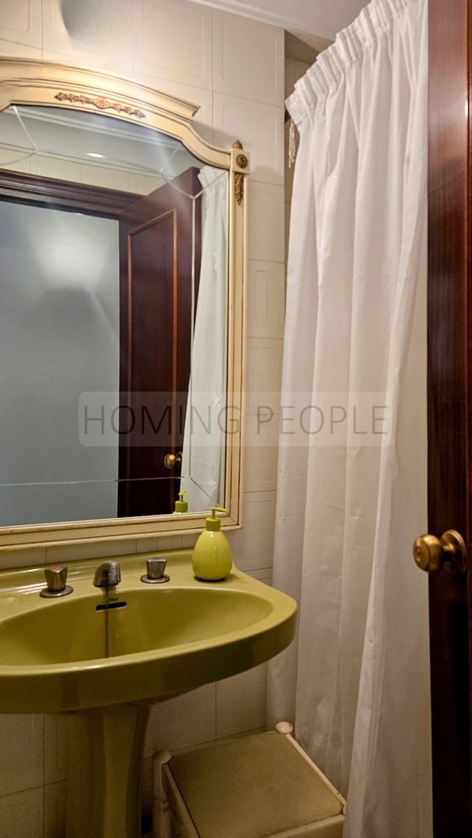 5 bedroom Flat for sale in Malaga city - € 1,244,000 (Ref: 9859607)