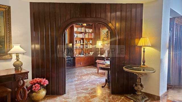 5 makuuhuone Asunto myytävänä paikassa La Malagueta, Málaga kaupunki - 1 244 000 € (Ref: 9859607)
