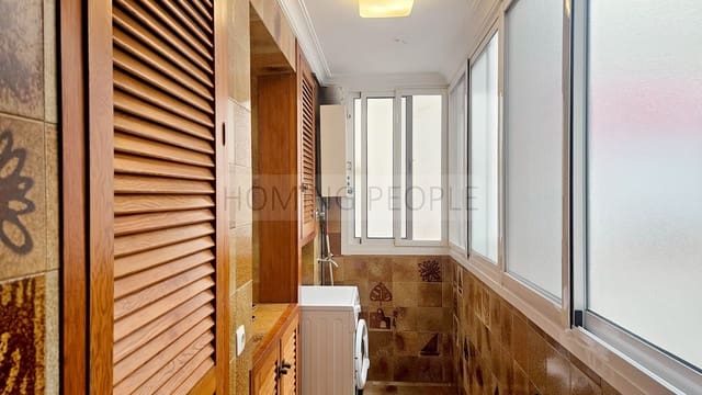 5 makuuhuone Asunto myytävänä paikassa La Malagueta, Málaga kaupunki - 1 244 000 € (Ref: 9859607)
