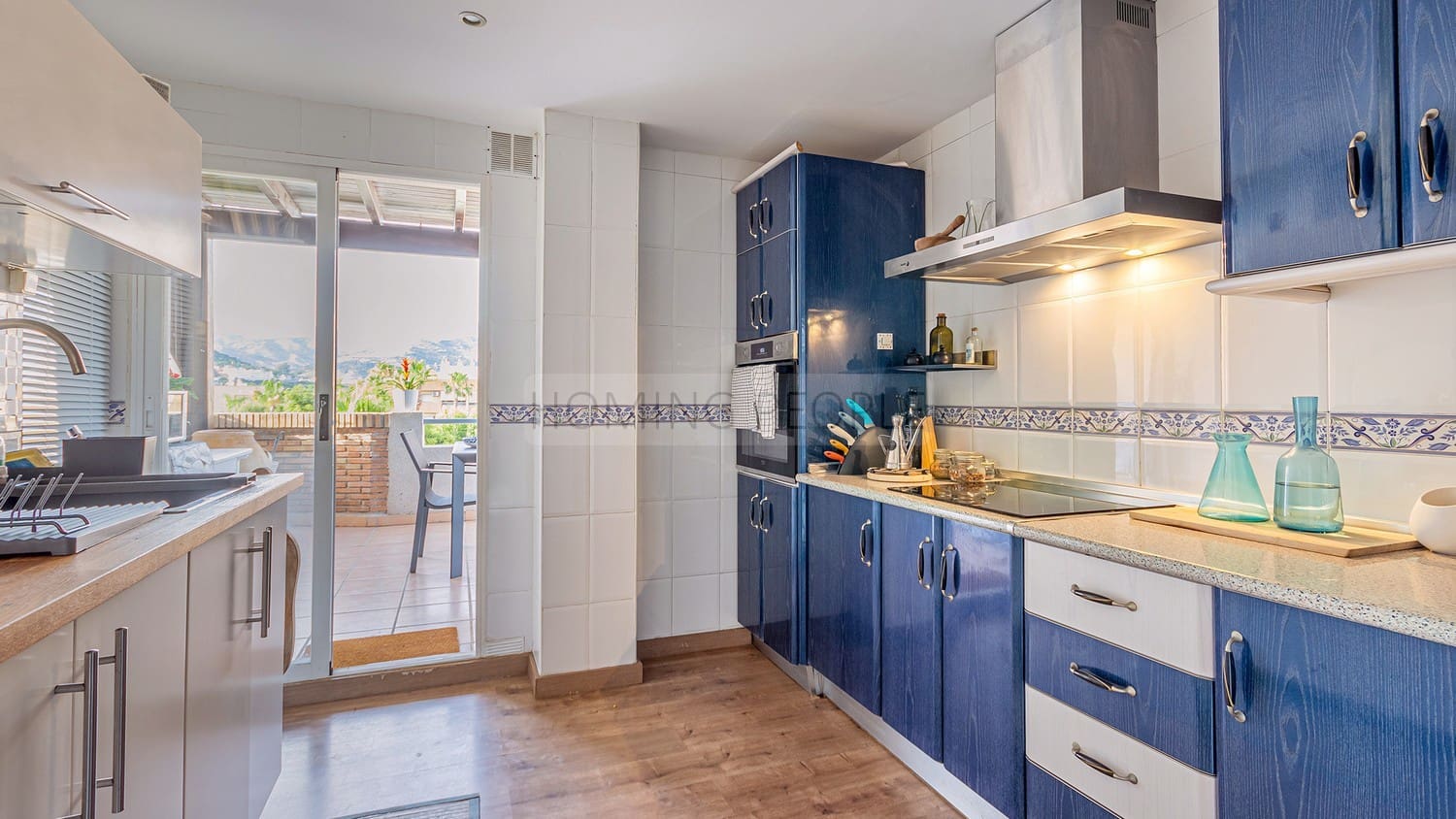 4 makuuhuone Kattohuoneisto vuokrattavana paikassa Almunecar mukana 
autotalli - 1 750 € (Ref: 9866677)