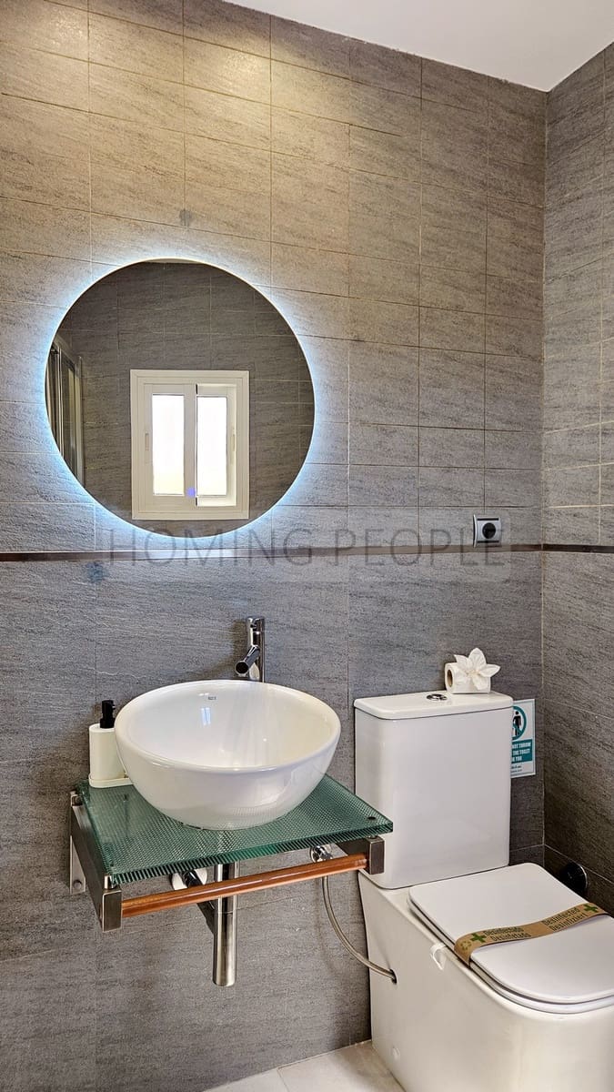 2 Zimmer Penthouse zu vermieten in Malaga Stadt - 3.300 € (Ref: 9877991)