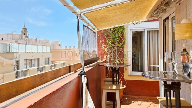3 slaapkamer Penthouse te huur in Centro Historico, Málaga stad met garage - € 2.900 (Ref: 9889913)